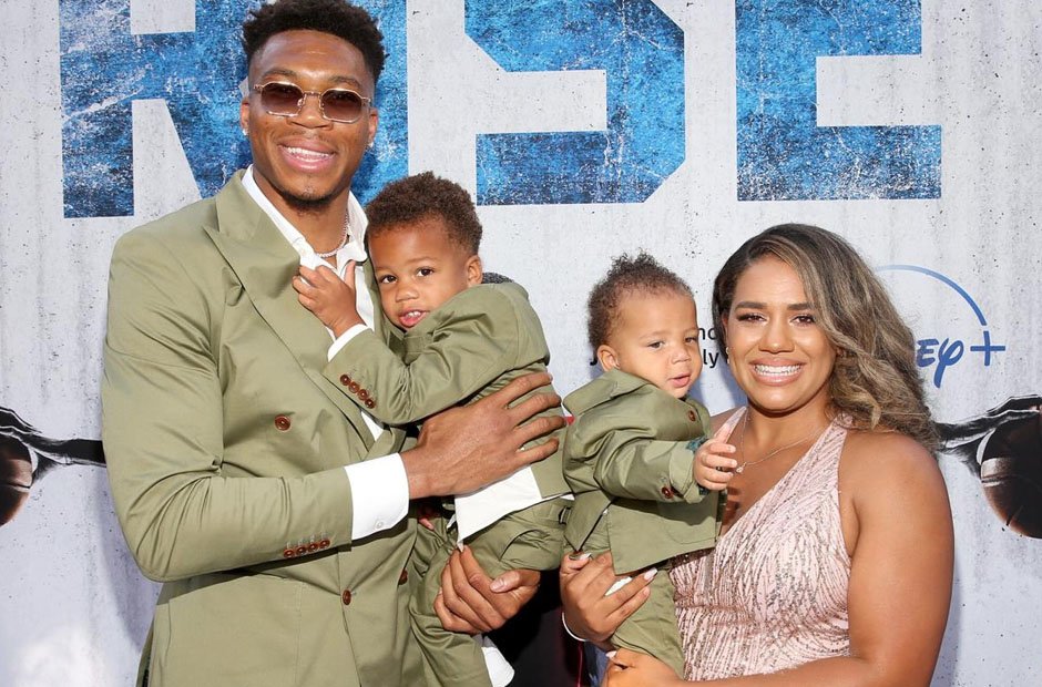 Liam Charles Antetokounmpo: Maria Riddlesprigger and Giannis’ First Child